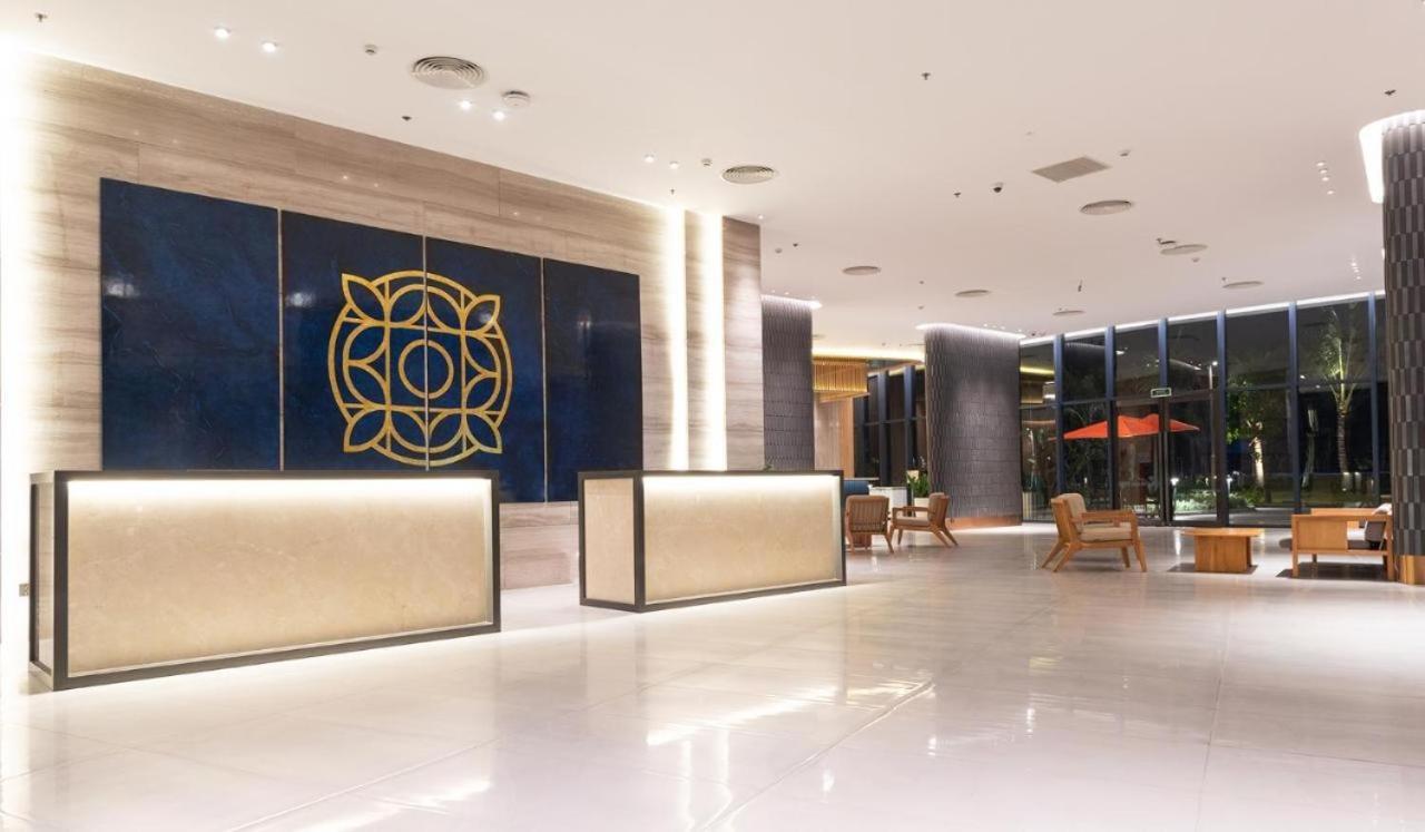 Bai Dai Resort Near Cam Ranh Airport Bagian luar foto